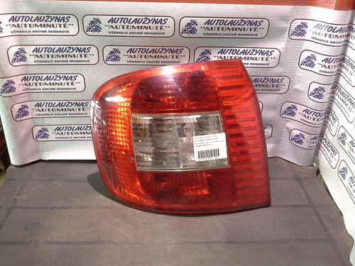 2005 fiat multipla rear tail - multipla,